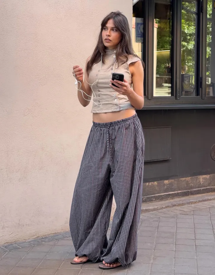 Bershka Pantalón Bloomer Popelín Mujer L Granate