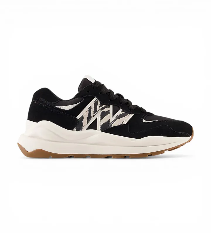 New Balance para mujer. W5740V1 Zapatillas 5740 negro (36.5), Plano, Cordones, Casual, Deportivo, Multideporte