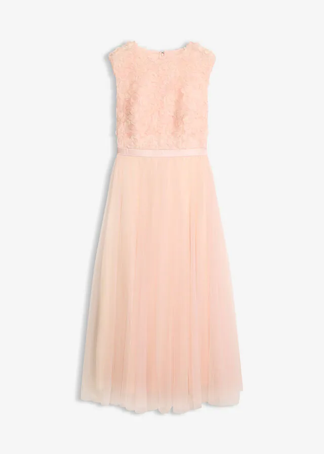 Vestido de noche de tul delicado con detalles florales
