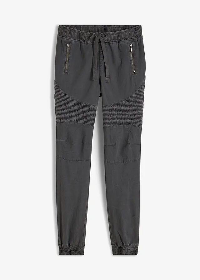 Pantalón con detalles biker