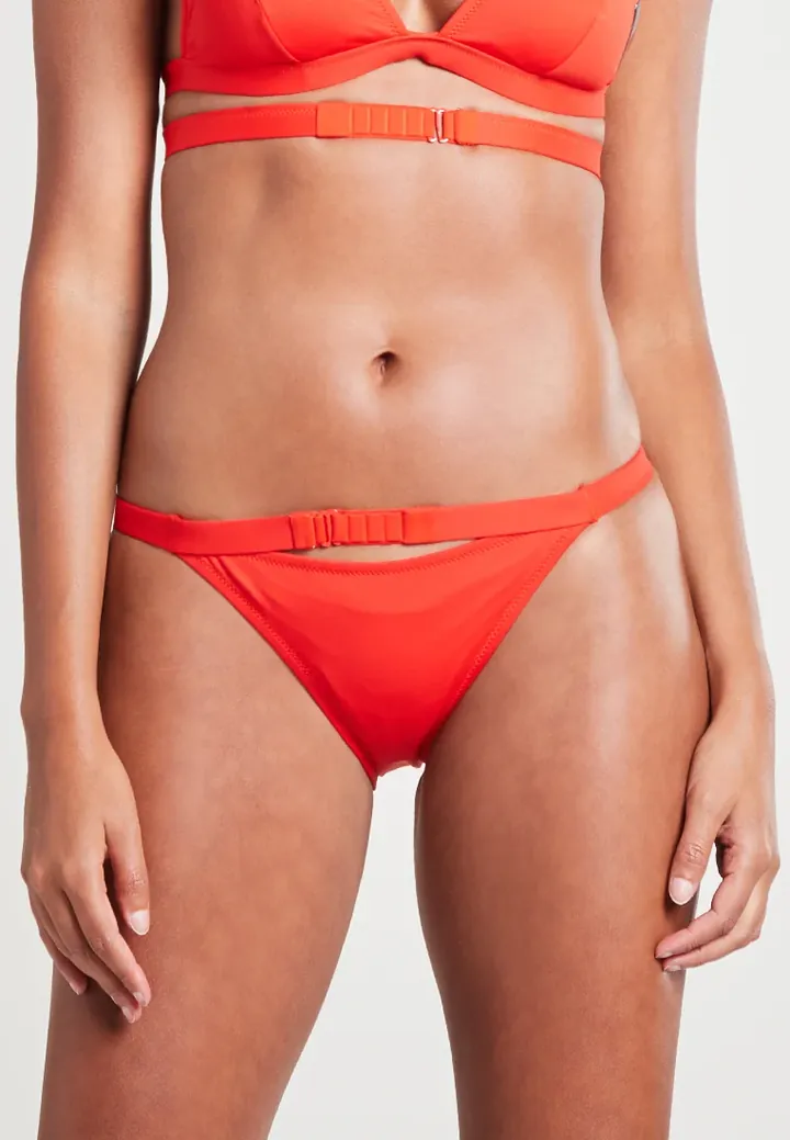 Braguita de bikini