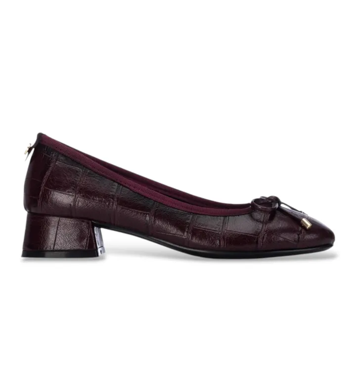 Xti para mujer. 14637701-BURDEOS Zapatos 146377 burdeos (36), 3 a 5cm, Ninguno, Casual, Granate, Clásico