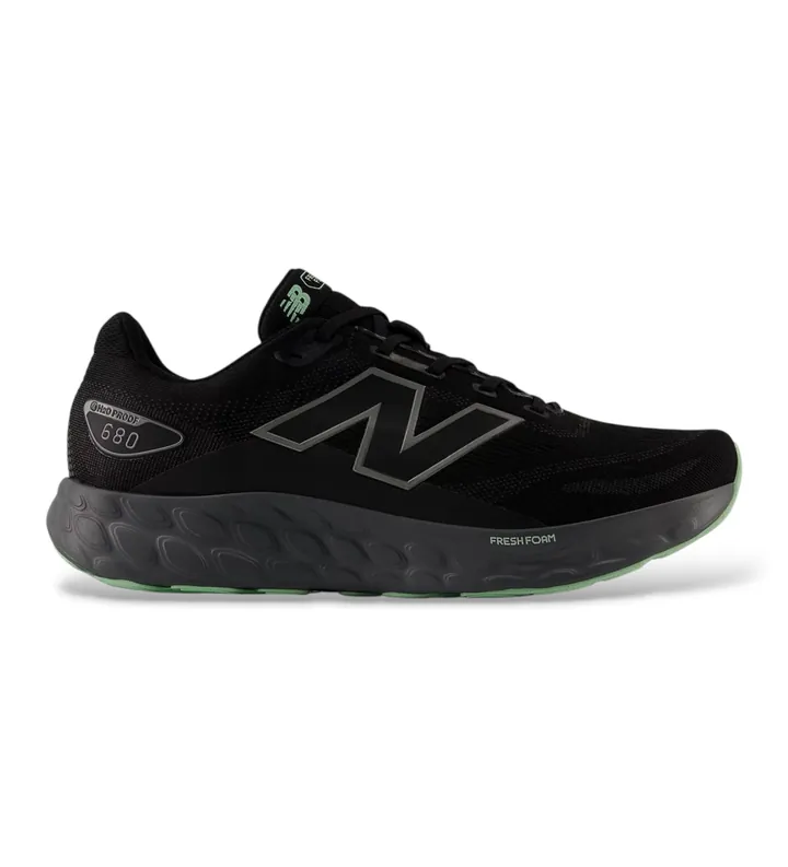 New Balance para hombre. M680WV8 Zapatillas Fresh Foam 680 v8 Waterproof negro (44), Plano, Cordones, Deportivo