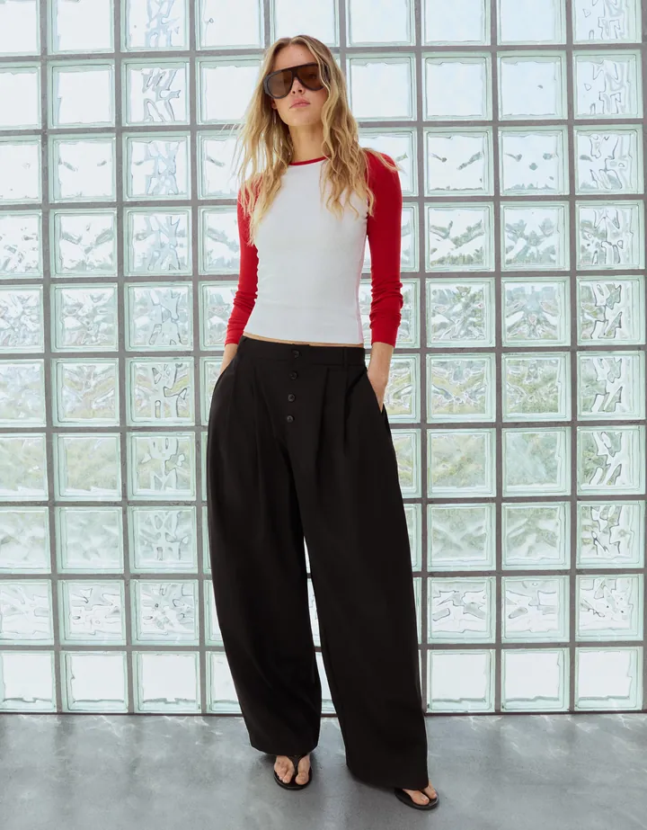 Bershka Pantalón Pliegues Laterales Mujer 32 Negro