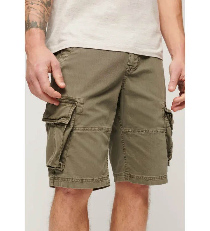 Superdry para hombre. M7110433A Pantalón corto tipo cargo Core verde claro (28), Casual, Algodón