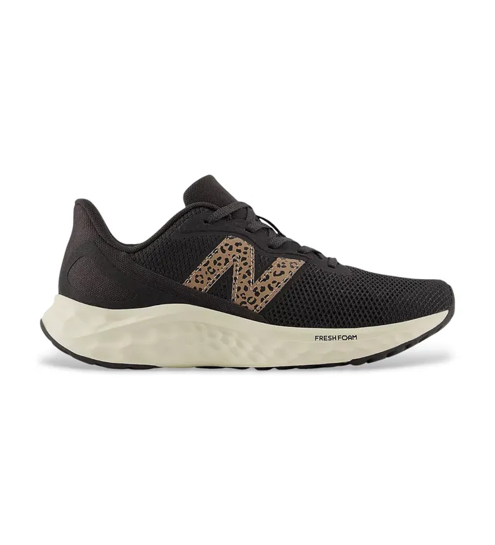 New Balance para mujer. WARISV4 Zapatillas Fresh Foam Arishi v4 negro (35), Plano, Cordones, Casual, Deportivo, Running, Multideporte