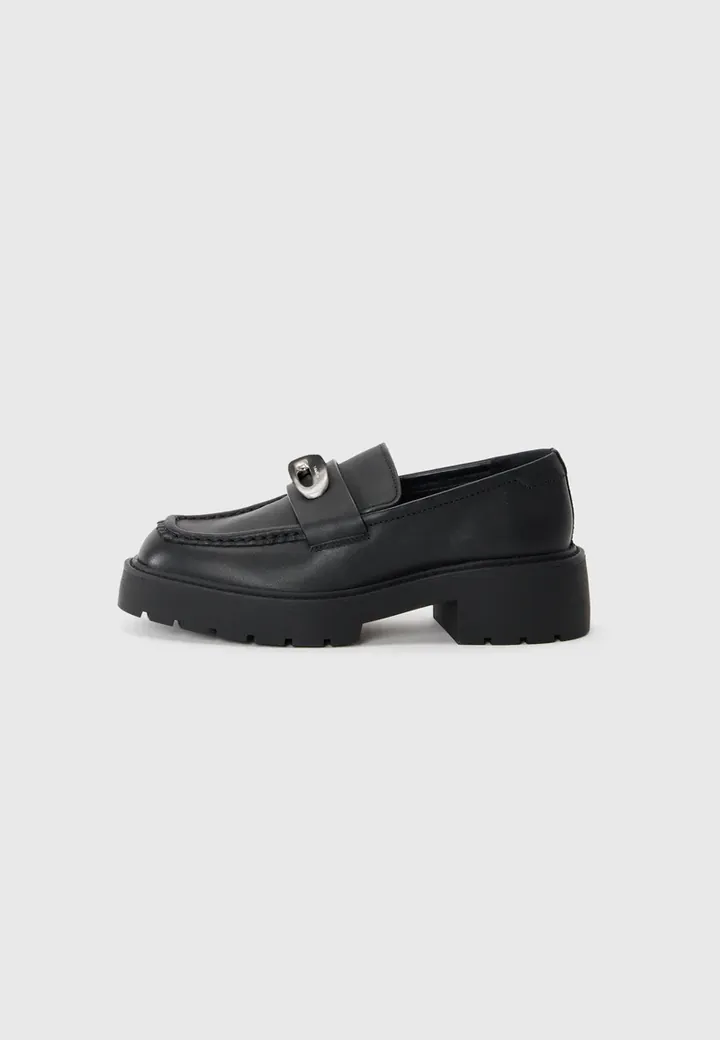 Zapatos sin cordones
