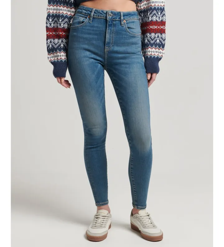 Superdry para mujer. W7010796A Jeans pitillo de talle alto de algodón orgánico azul (29/32), Denim, Poliéster, Sostenible