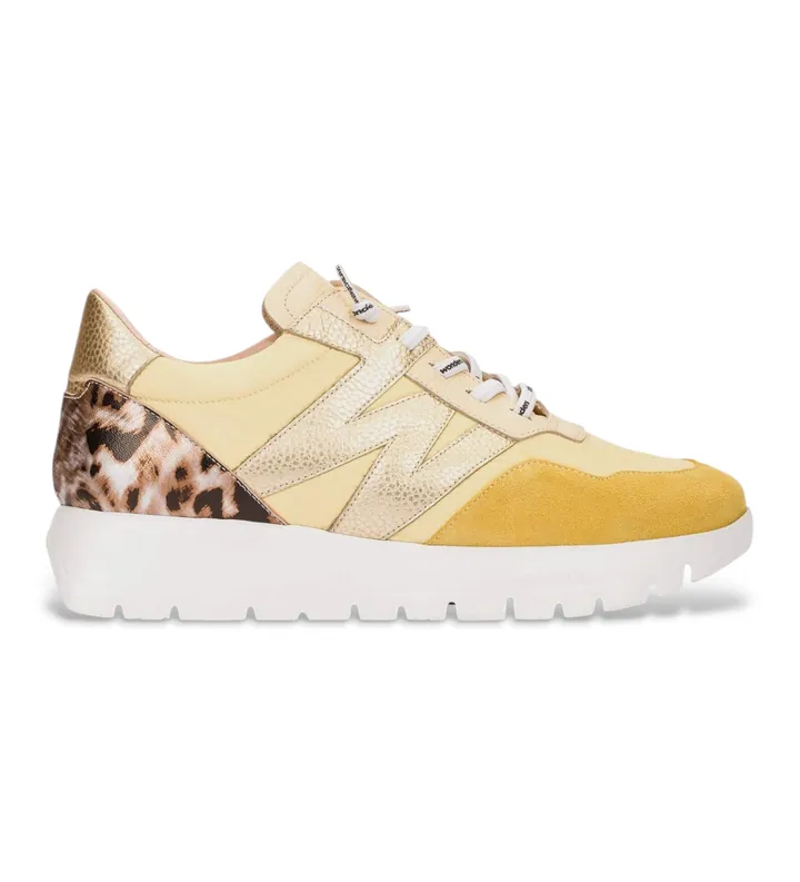 Wonders para mujer. A-24100 Zapatillas de piel Odisei amarillo (36), 1 a 3cm, Cordones, Casual
