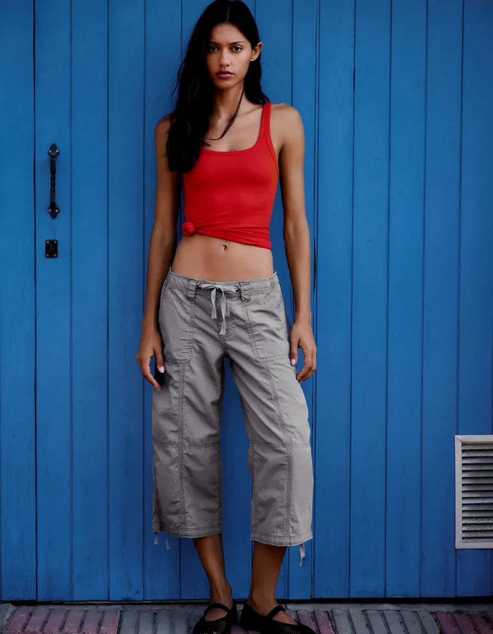 Bershka Pantalón Capri Mujer 32 Gris Oscuro