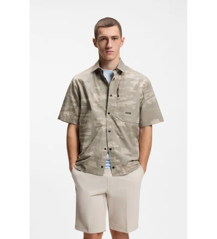 BOSS para hombre. 50559568 Camisa Globe Print verde (L), Casual, Algodón, Manga corta