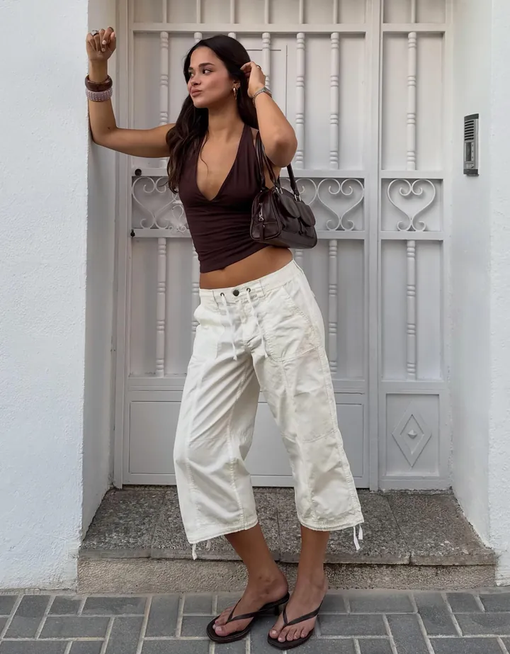 Bershka Pantalón Capri Mujer 32 Blanco Roto