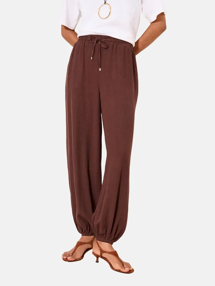 Lipsy Pantalón chocolate