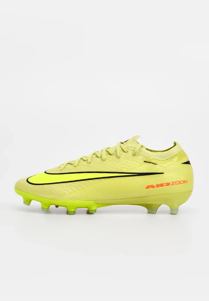 Zapatillas fútbol para césped artificial