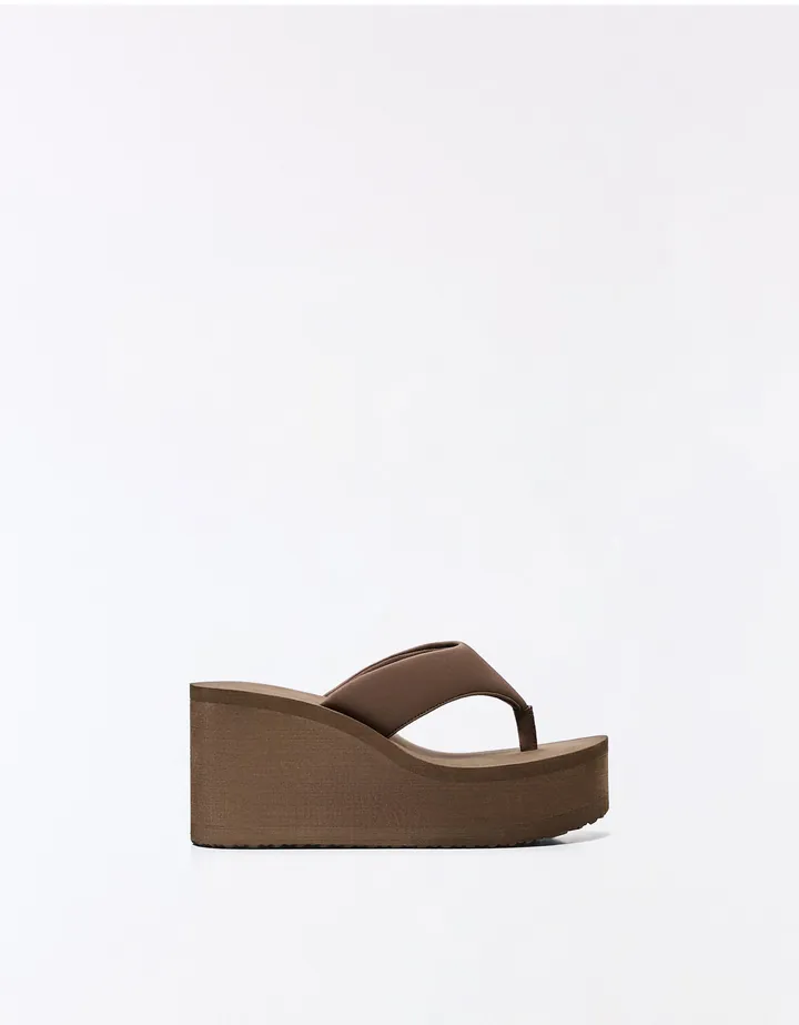 Bershka Sandalia Tacón Thong Plataforma Mujer 35 Taupe