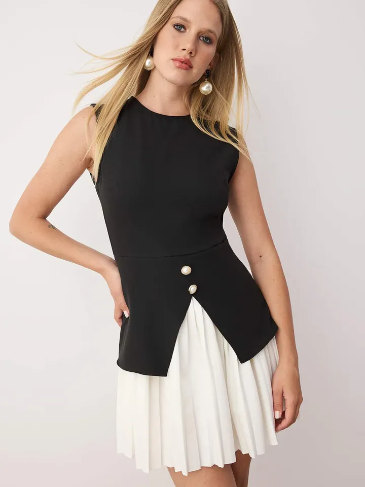 Trendyol Vestido negro / blanco