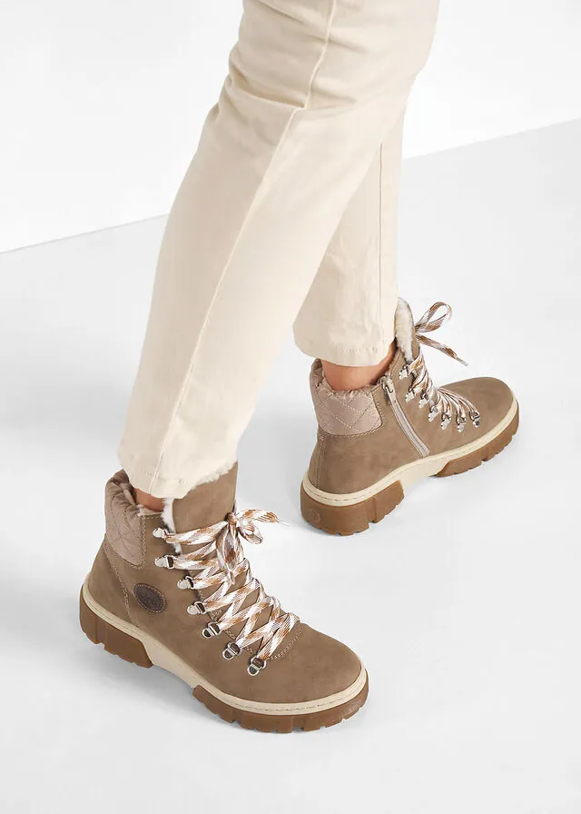 Botas con cordones de Rieker