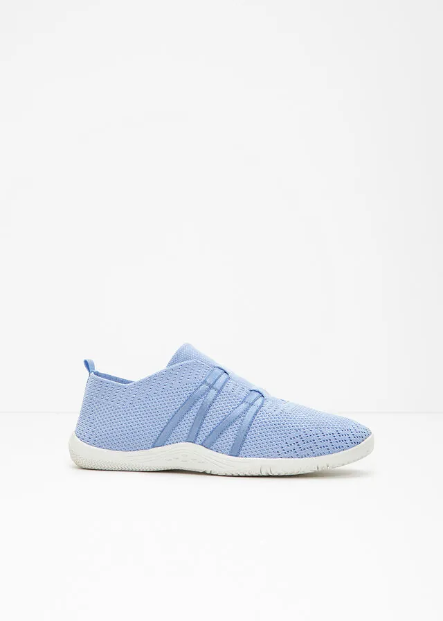 Zapatos respetuosos con suela flexible