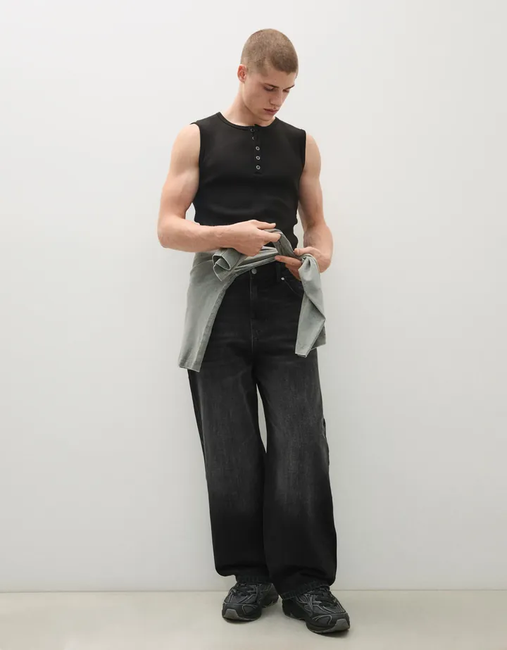 Bershka Jeans Neobarrel Bordado Hombre 32 Negro