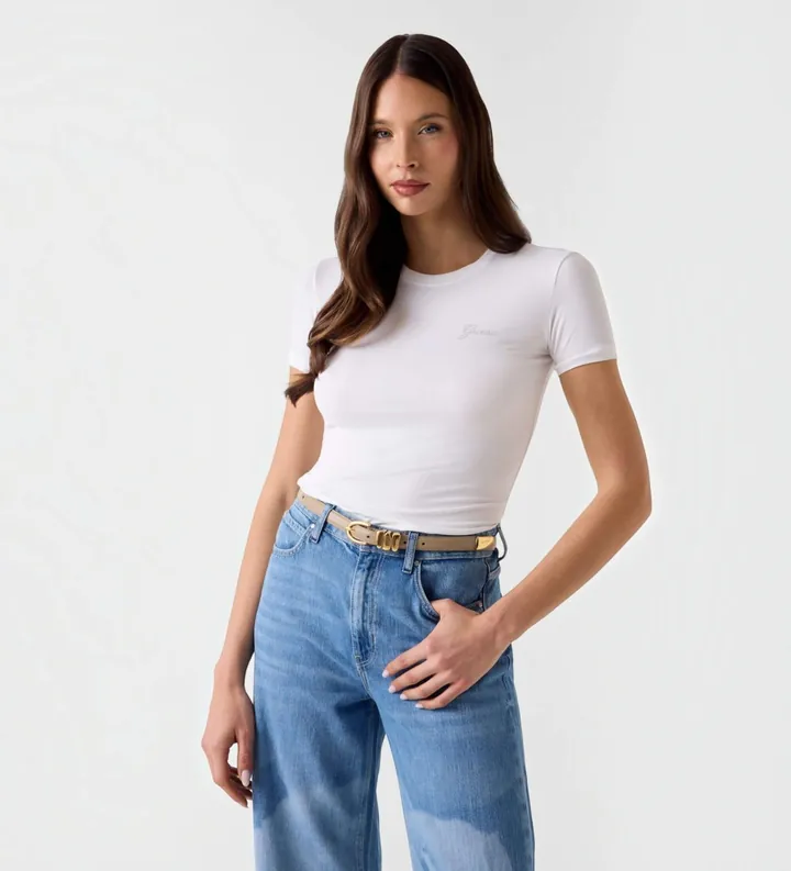 Guess para mujer. W6YI12K3751 Camiseta con logo de pedrería blanco (L), Casual, Modal, Manga corta