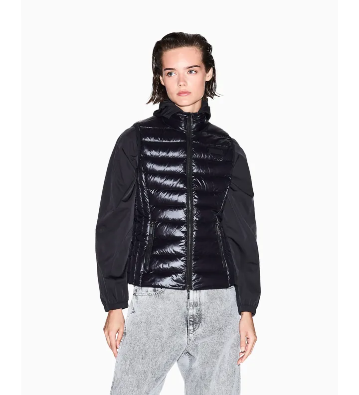 A|X Armani Exchange para mujer. XW001921AF18757UC001 Chaleco Down Waistcoat negro (L), Casual, Poliéster