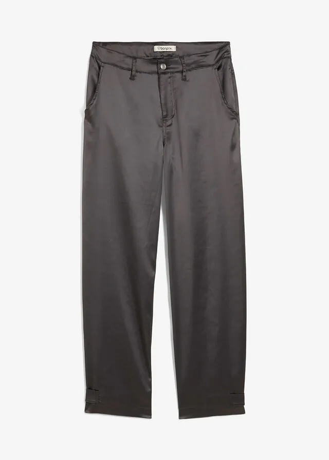 Pantalón de satén fluido con corte barrel