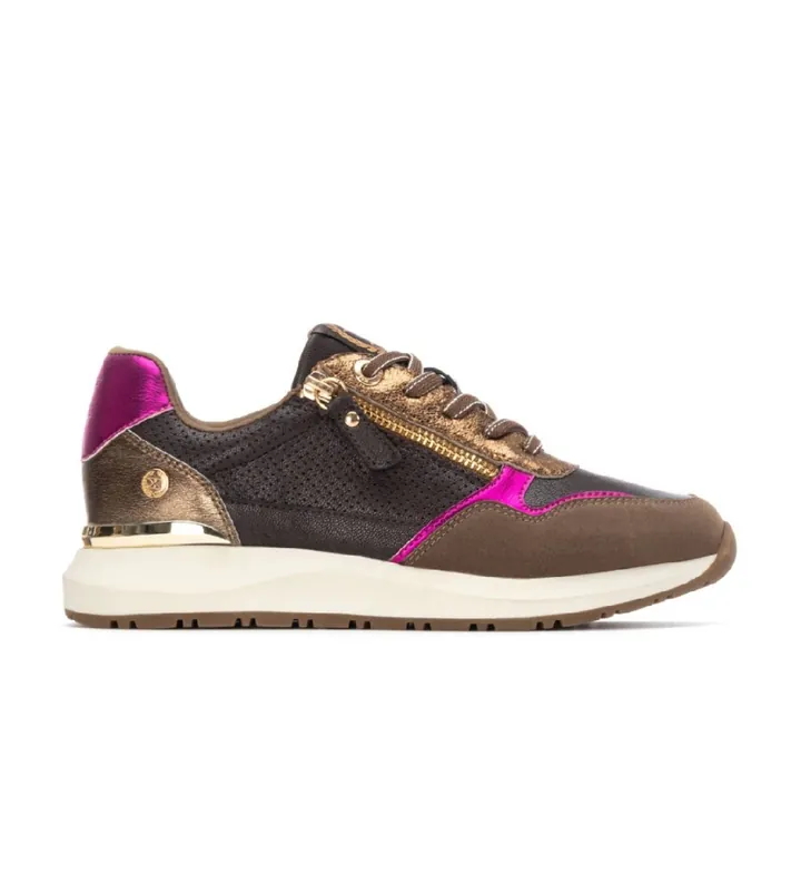 Xti para mujer. 14421802-MARRON Zapatillas 144218 marrón (36), Plano, Cremallera, Casual