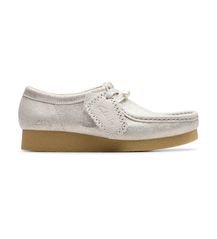 Clarks para mujer. 26184610 Zapatos de piel WallabeeE VOS plateado (39.5), Plano, Cordones, Casual