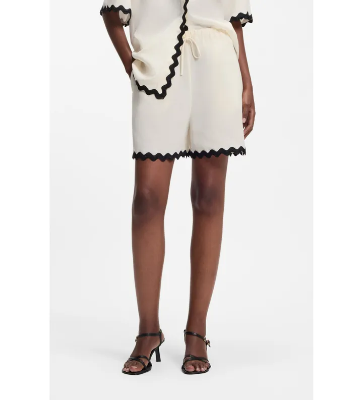 HUGO para mujer. 50557546 Shorts Haslala beige (36), Casual, Lyocell