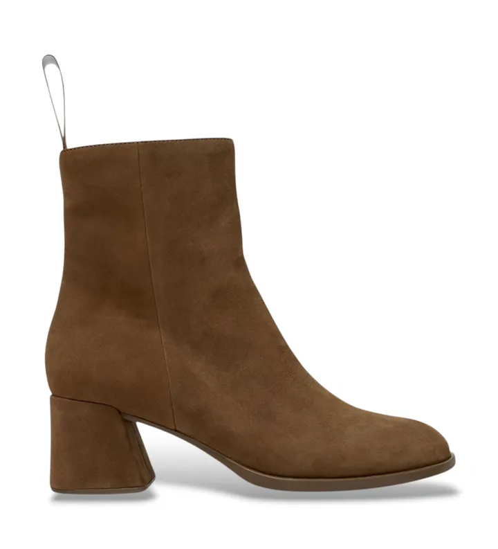 Camper para mujer. K400798-008 Botines de piel Kora marrón (35), 5 a 8cm, Ninguno, Clásico