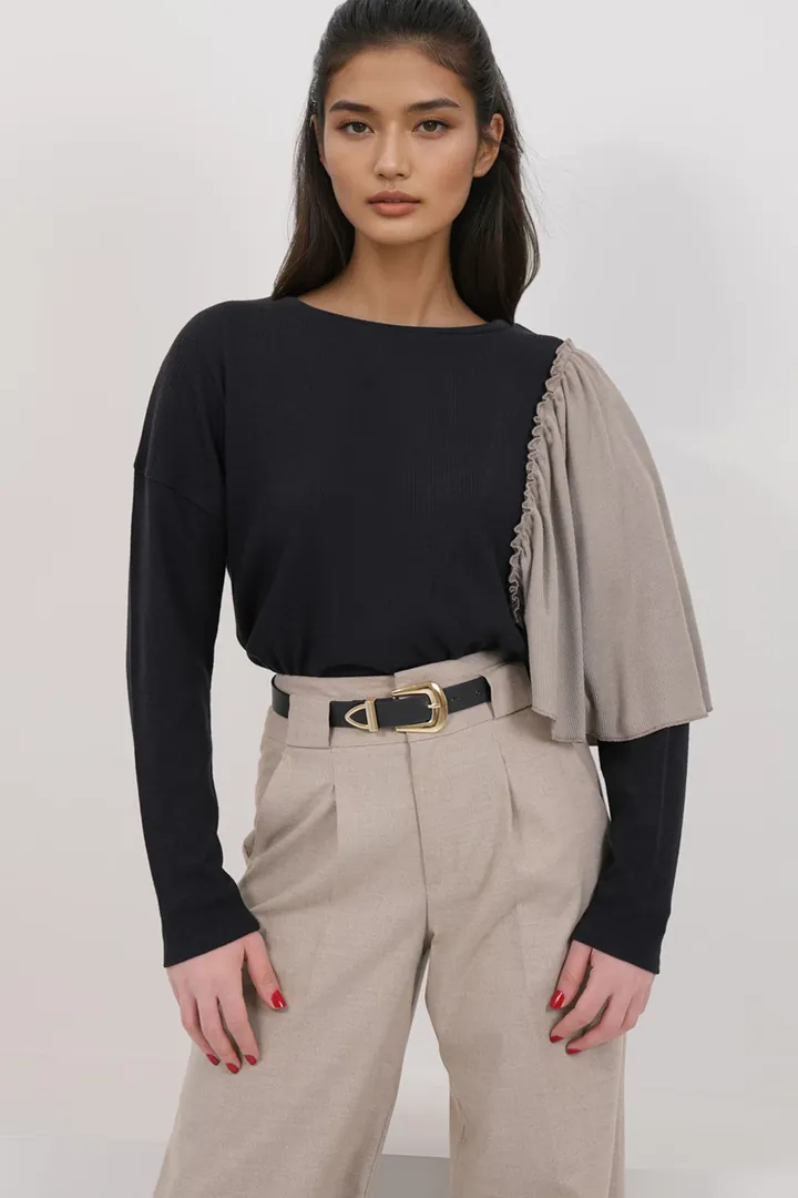 Trend Alaçatı Stili Camiseta  arena / negro