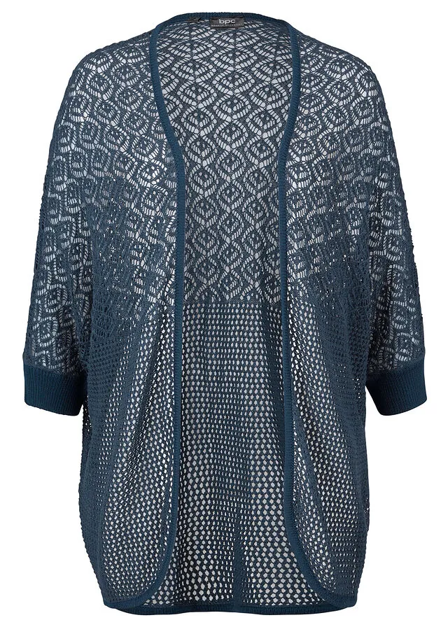 Chaqueta larga de punto con patrón calado
