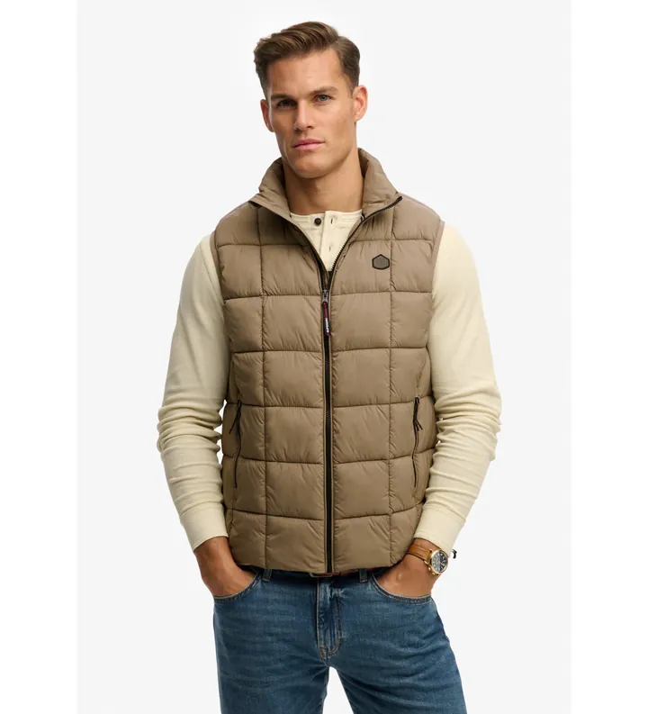 Superdry para hombre. M5012342A Chaleco Quilt Fuji marrón (3XL), Casual, Sostenible, Nylon reciclado