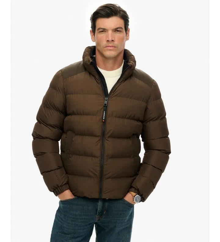 Superdry para hombre. M5012287A Chaqueta Sports Puffer marrón (L), Casual, Poliéster