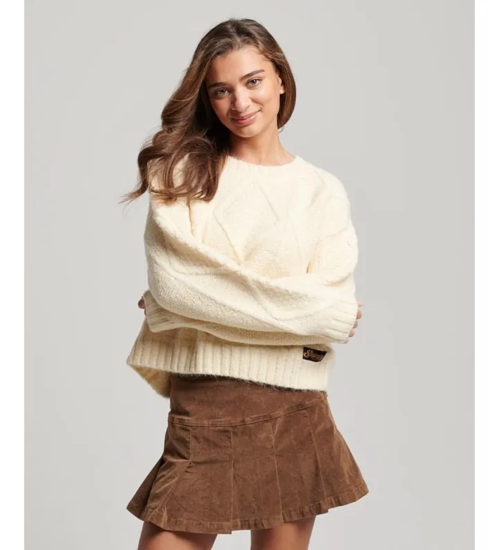 Superdry para mujer. W6110498A Jersey en punto trenzado grueso blanco leche (L), Casual, Poliéster, Manga larga