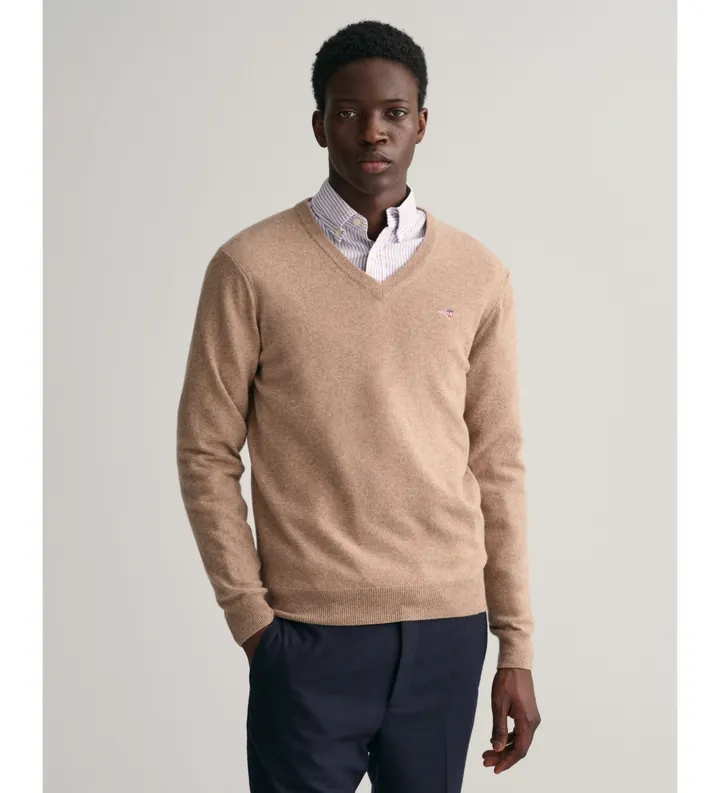 Gant para hombre. 87212 Jersey de cuello de pico en lana de oveja muy fina beige (3XL), Casual