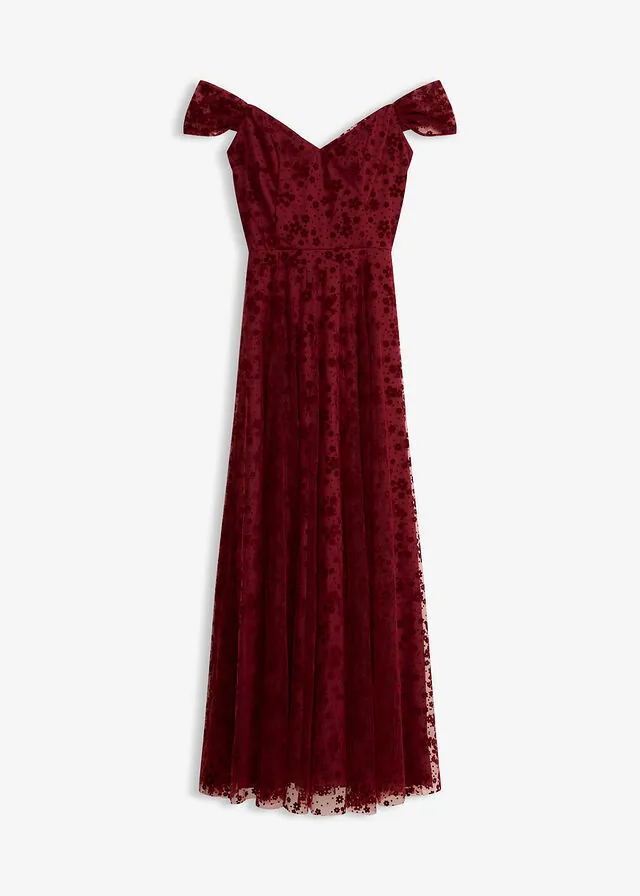 Vestido de noche con un elegante bordado floral