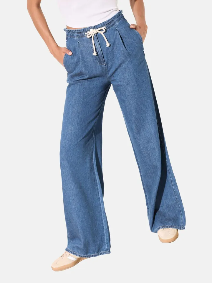 Friends Like These Pantalón vaquero plisado  azul denim