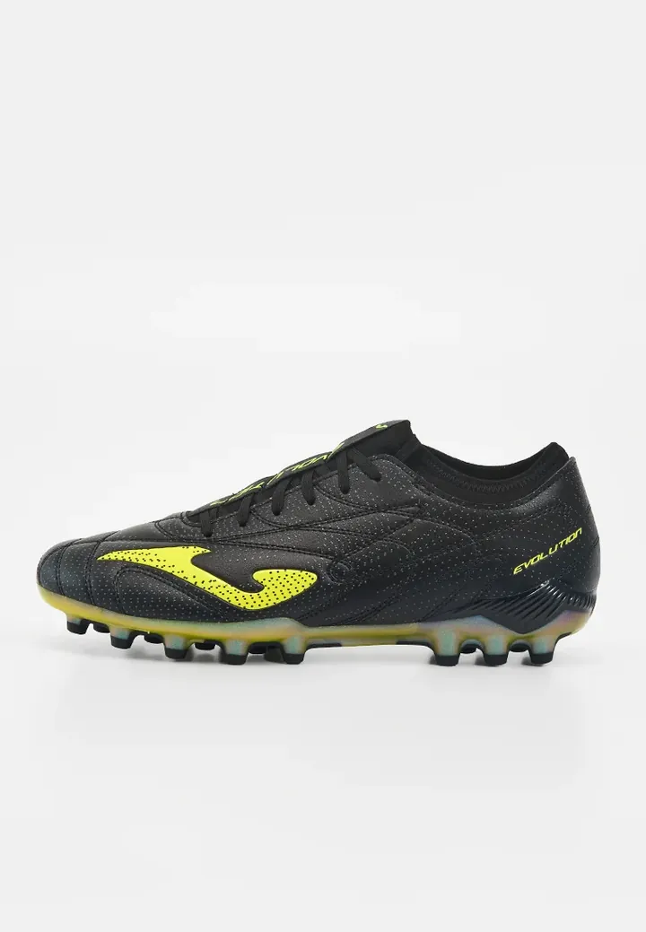 Zapatillas fútbol para césped artificial