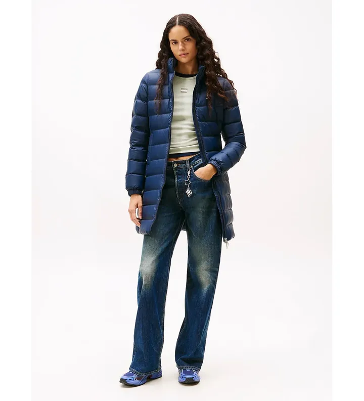 Tommy Jeans para mujer. DW0DW18864 Abrigo acolchado de plumón brillante marino (S), Casual, Nylon