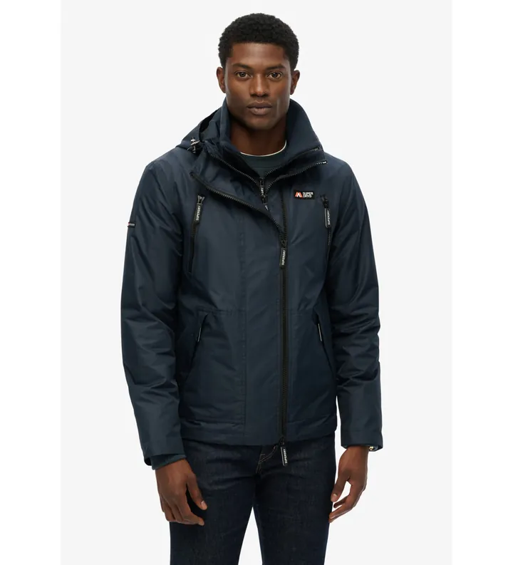 Superdry para hombre. M5012100A Hooded Mtn Windbreaker Jacket (L), Casual, Poliéster Reciclado, Sostenible, Marino