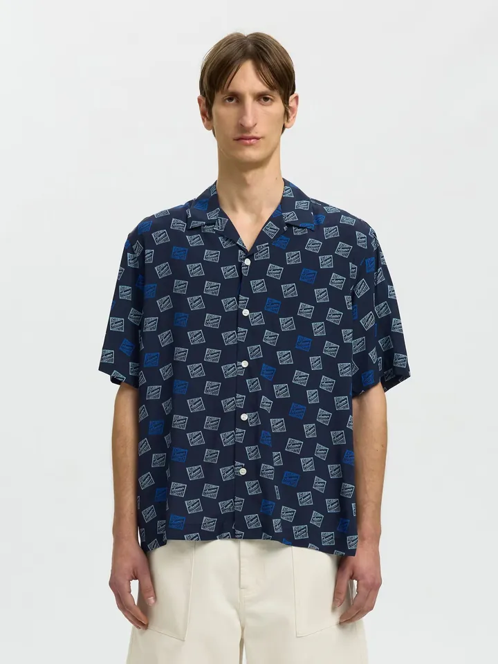 SELECTED Camisa 'Selected x Hotel Amour' azul / navy / azul pastel