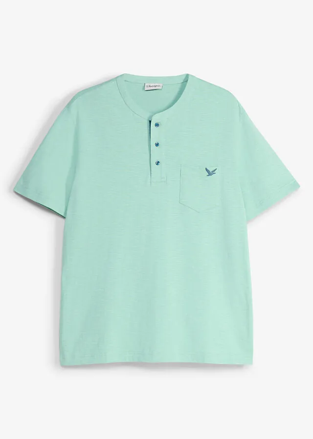 Camiseta henley con algodón orgánico puro