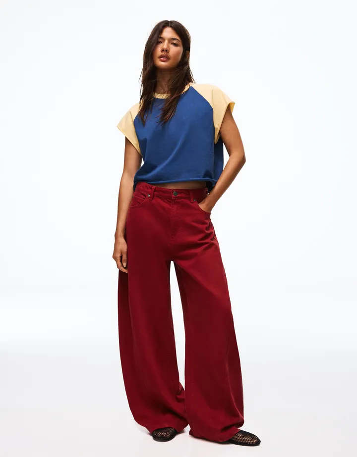 Bershka Pantalón Barrel Hebilla Trasera Mujer 32 Rojo