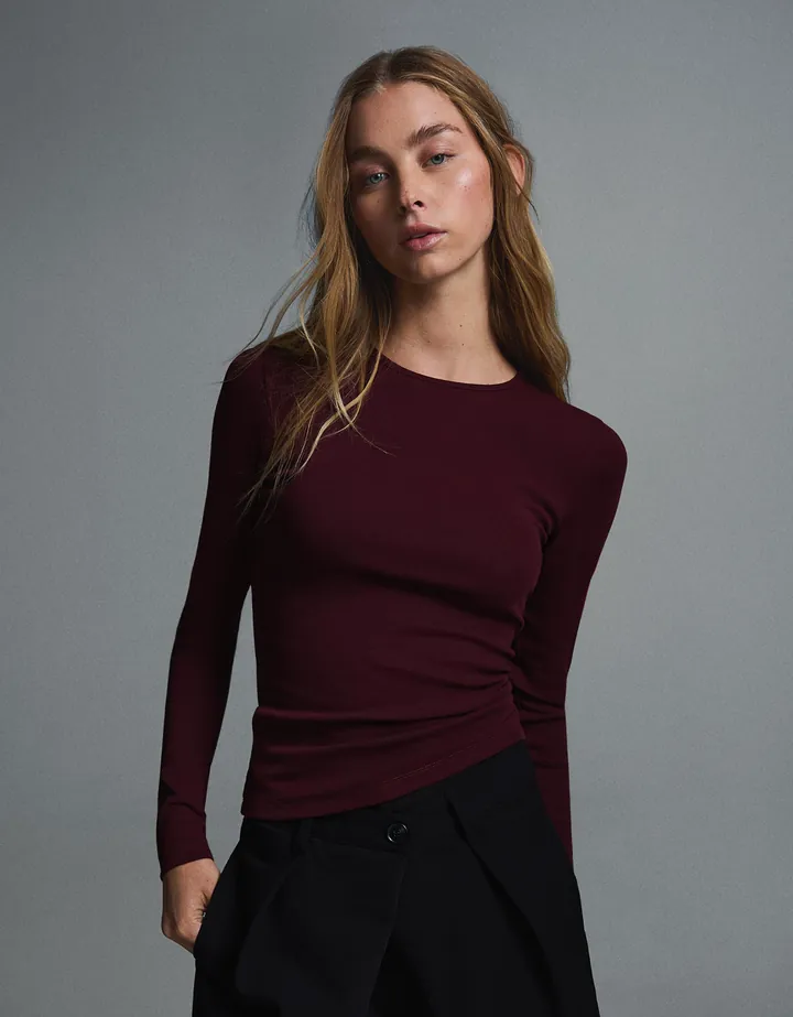 Bershka Camiseta Manga Larga Cuello Redondo Mujer L Burdeos