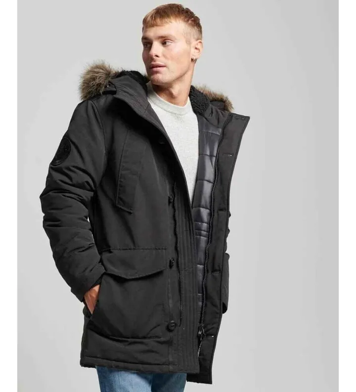 Superdry para hombre. M5011741A Parka con capucha de pelo sintético Everest negro (L), Casual, Poliéster, Sostenible