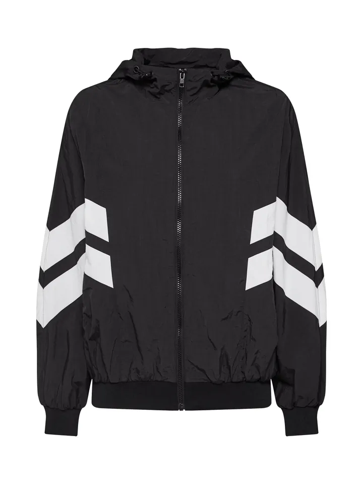Urban Classics Chaqueta de entretiempo 'Crinkle Batwing'  negro / blanco
