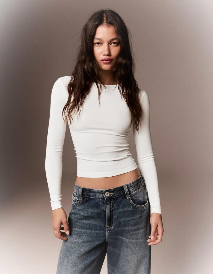 Bershka Camiseta Manga Larga Cuello Redondo Mujer L Blanco Roto
