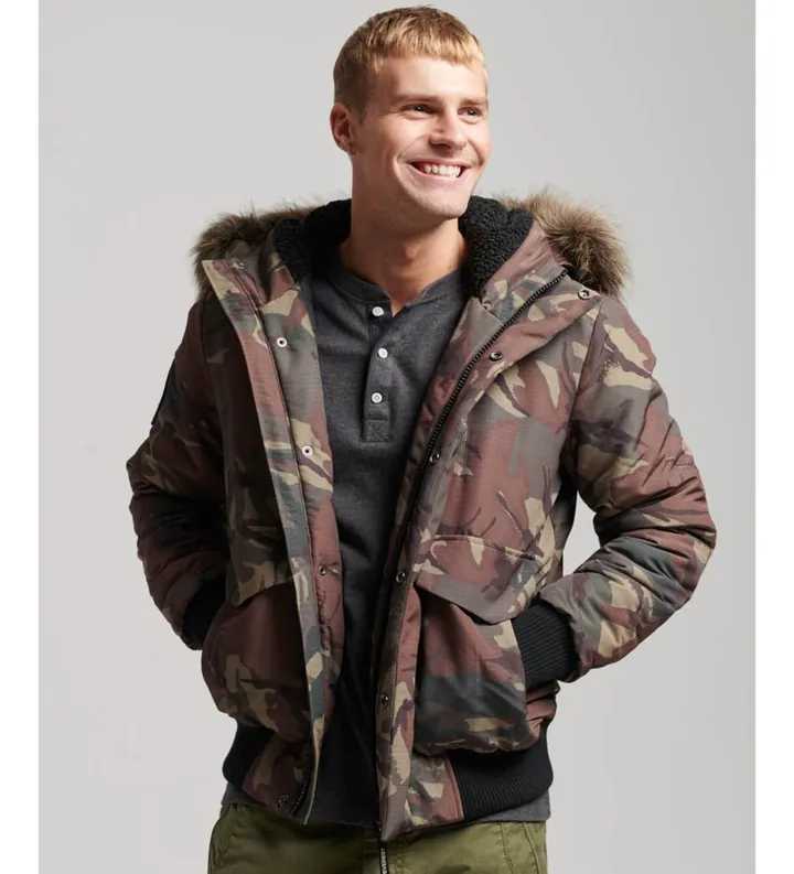 Superdry para hombre. M5011742A Cazadora bómber acolchada con capucha Everest camuflaje (L), Casual, Poliéster