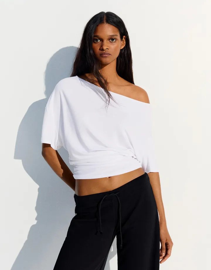 Bershka Camiseta Manga Corta Asimétrica Mujer L Blanco